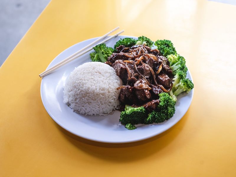 Uncle John's Cafe food